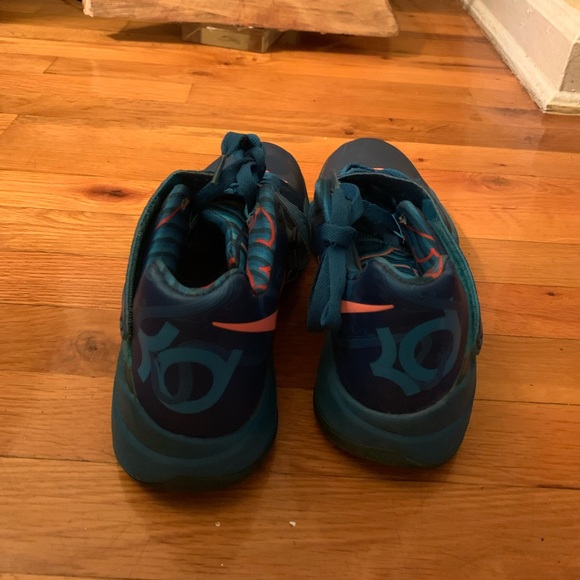 Nike KD 4 Year of the Dragon - Picture 3 of 8